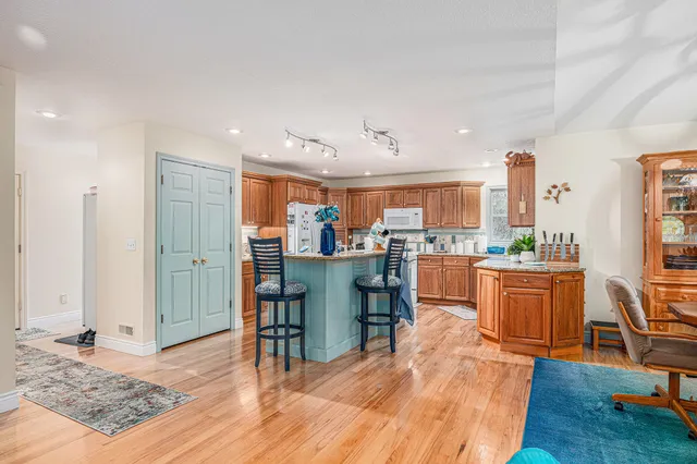 $675,000 | 7721 5th Street, Mattawan, MI 49071