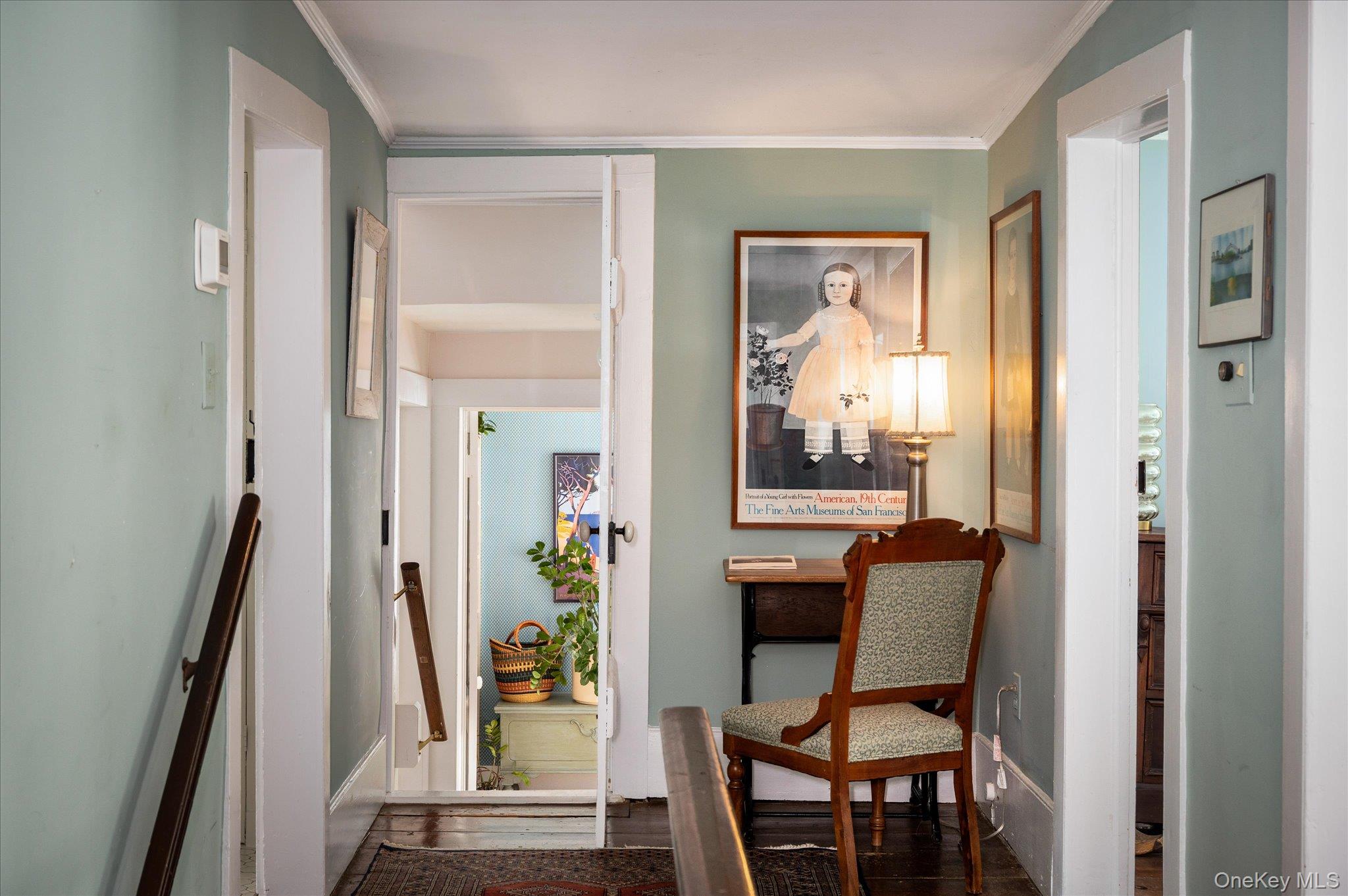 28 Barnes Road Ossining, NY 10562 - Photo 16 of 34 a view of a livingroom with furniture and front door