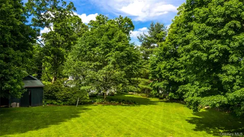 $1,150,000 | 28 Barnes Road, Ossining, NY 10562