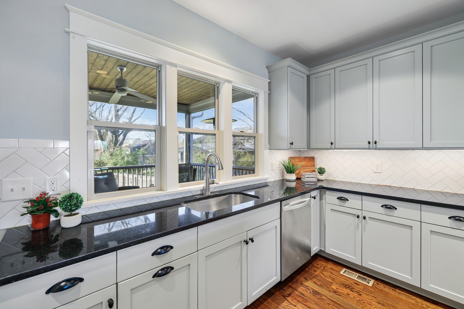 1946 A Porter Road Nashville, TN 37206 - Photo 18 of 51 Gallery Image 18