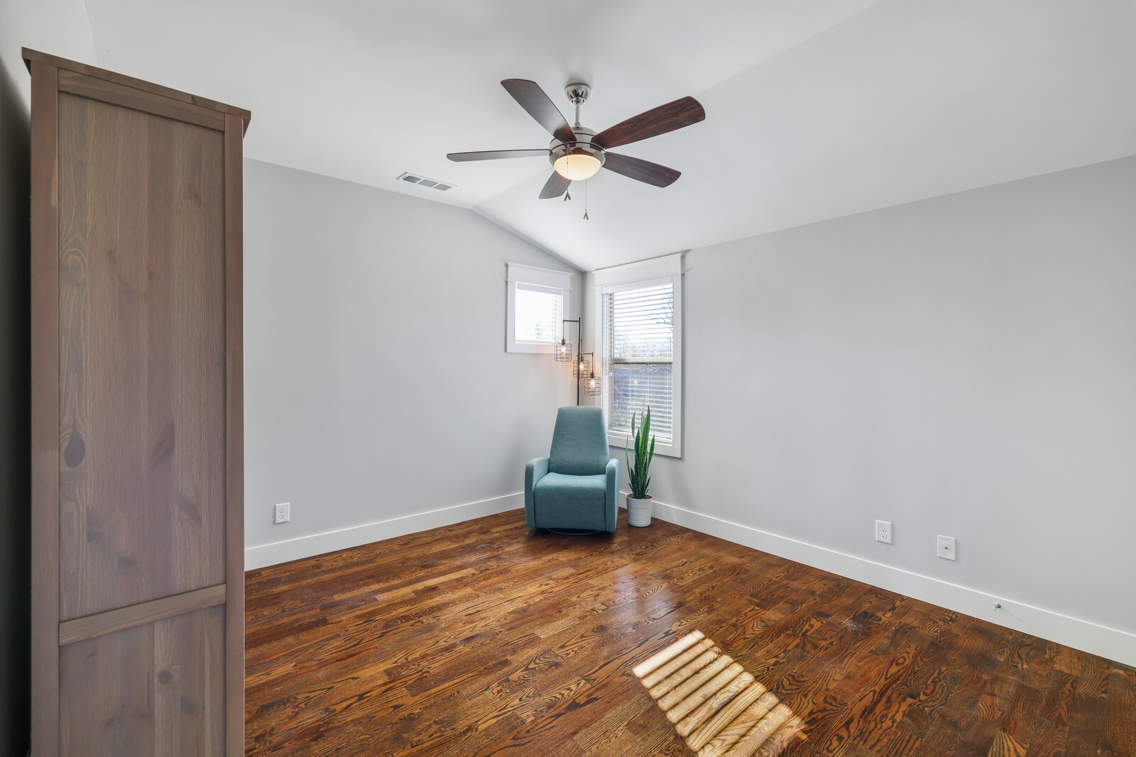 1946 A Porter Road Nashville, TN 37206 - Photo 35 of 51 Gallery Image 35