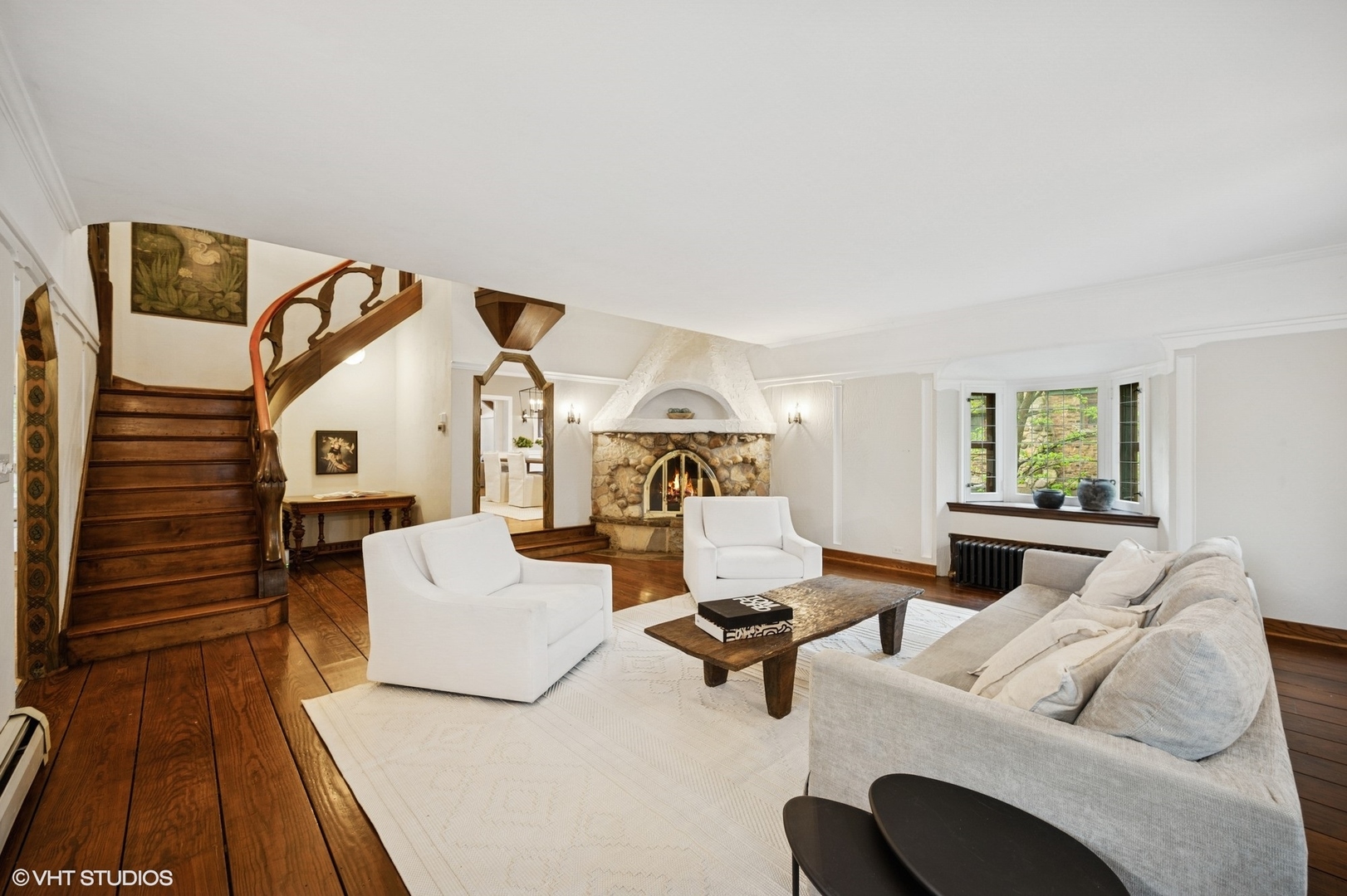 1487 Tower Road Winnetka, IL 60093 - Photo 11 of 45 a living room with furniture