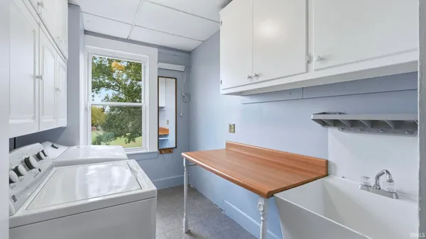 $246,400 | 1511 Highway 930, New Haven, IN 46774