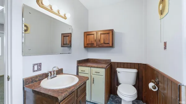 $246,400 | 1511 Highway 930, New Haven, IN 46774