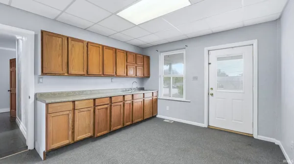 $247,400 | 1511 Highway 930, New Haven, IN 46774