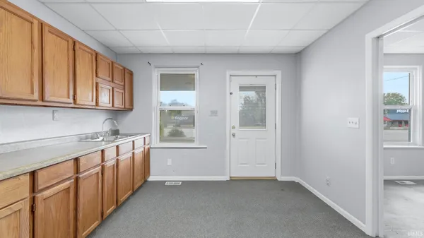 $247,400 | 1511 Highway 930, New Haven, IN 46774