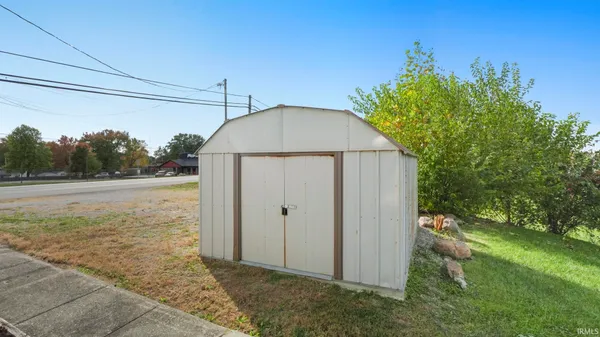 $246,400 | 1511 Highway 930, New Haven, IN 46774