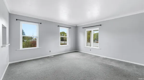 $246,400 | 1511 Highway 930, New Haven, IN 46774