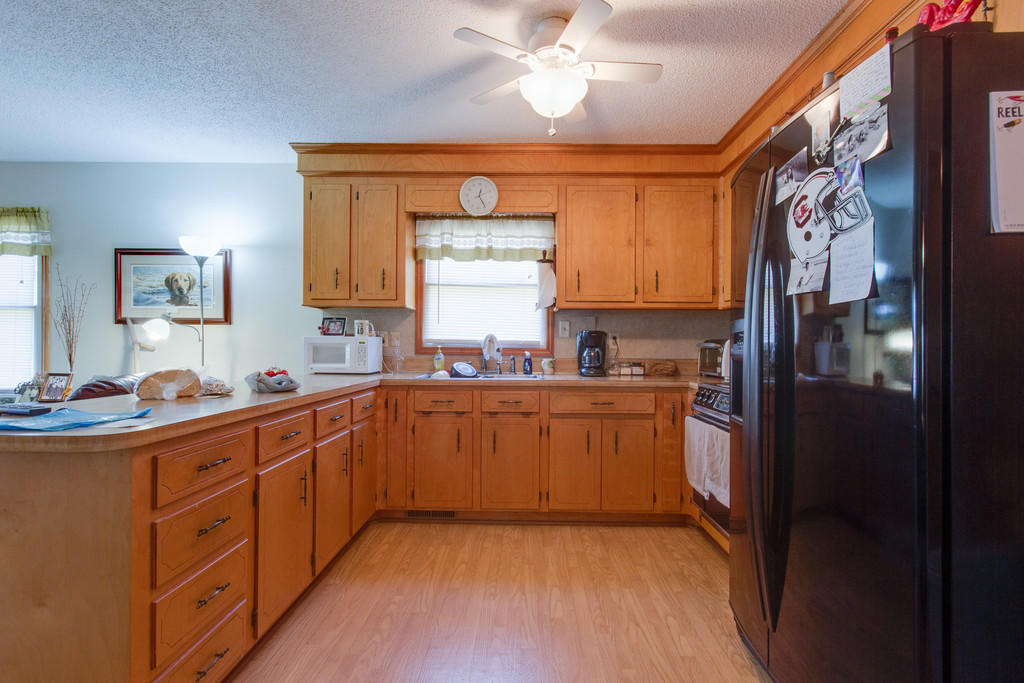 1758 Oak Point Road Charleston, SC 29412 - Photo 9 of 33 ck1805102-1008