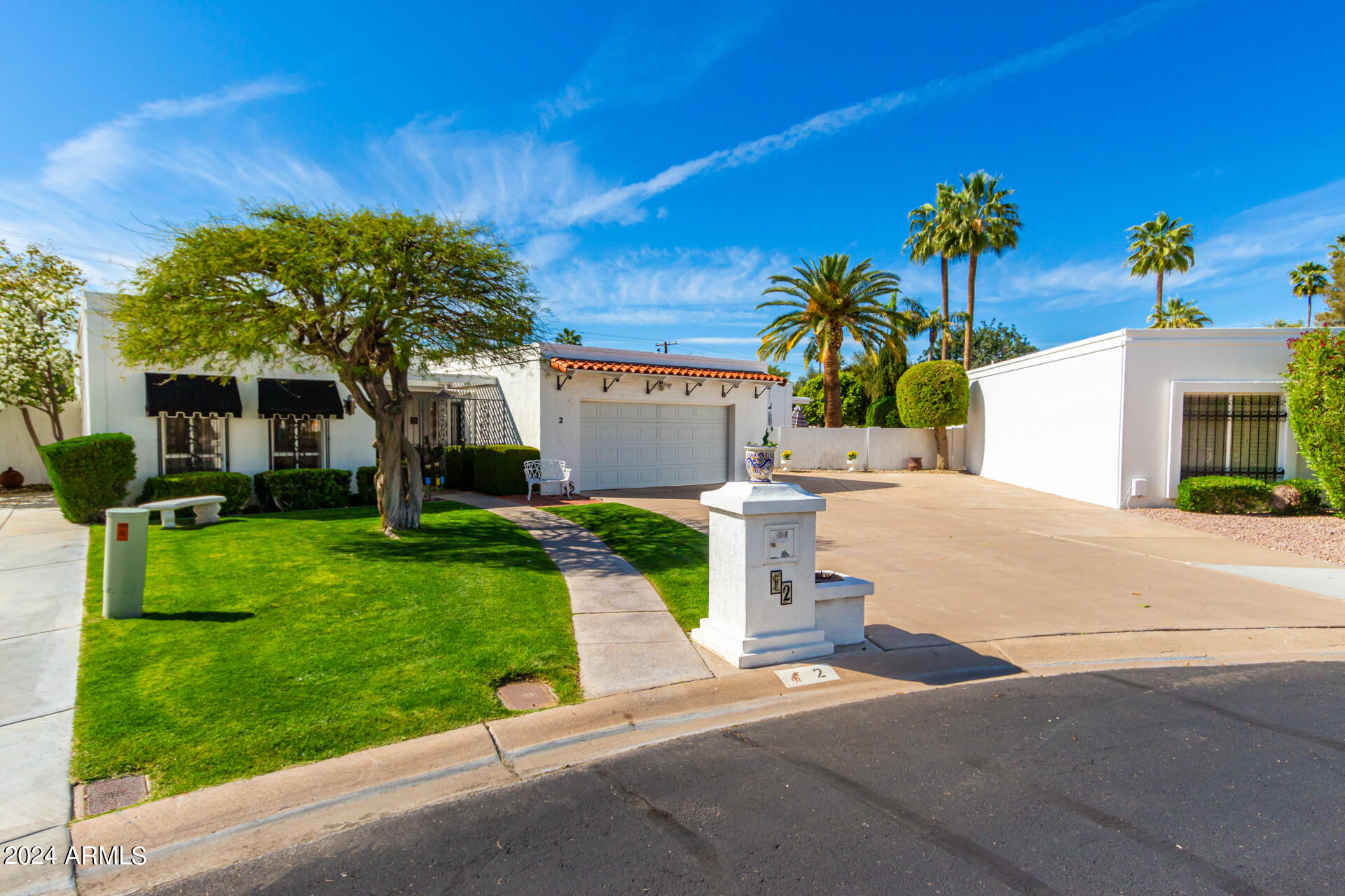 2 East Calavar Road Phoenix, AZ 85022 - Photo 5 of 71 0005-05-Calavar
