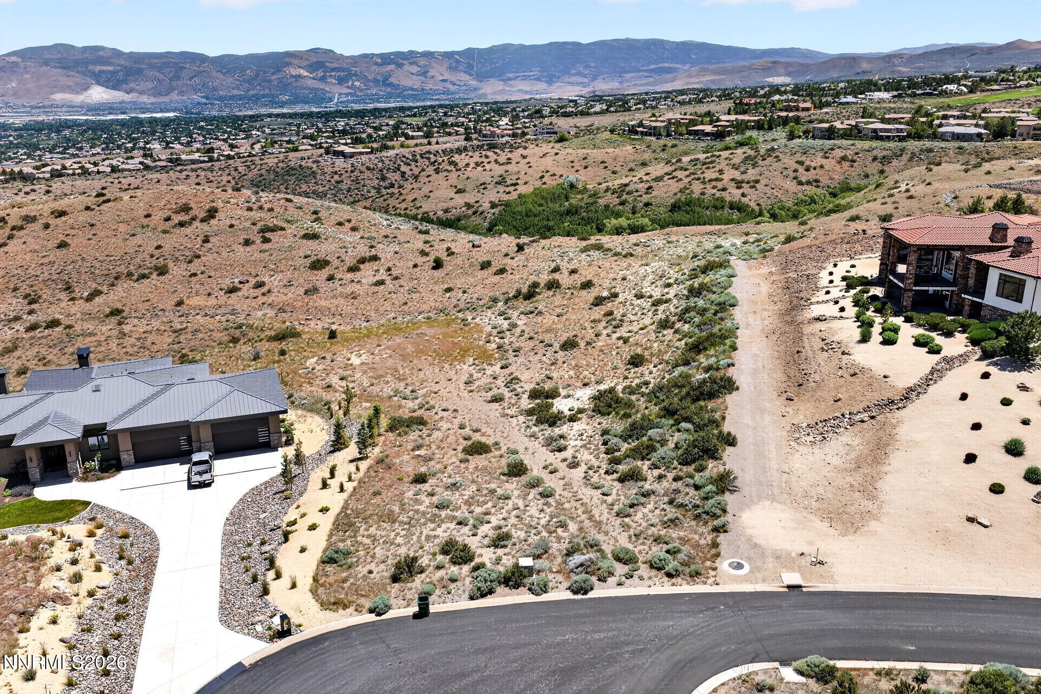4170 Spotted Eagle Court, Unit 2735 Reno, NV 89511 - Photo 4 of 44 68-web-or-mls-DJI_20260602131358_0061_D