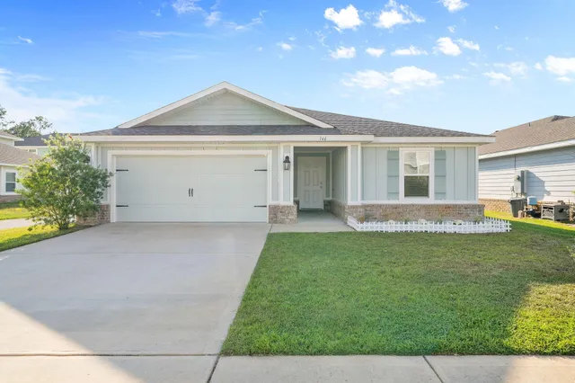 $329,900 | 146 Old Canoe Lane, Freeport, FL 32439