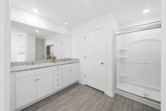 $329,900 | 146 Old Canoe Lane, Freeport, FL 32439