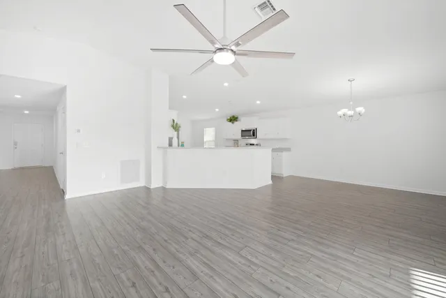 $329,900 | 146 Old Canoe Lane, Freeport, FL 32439