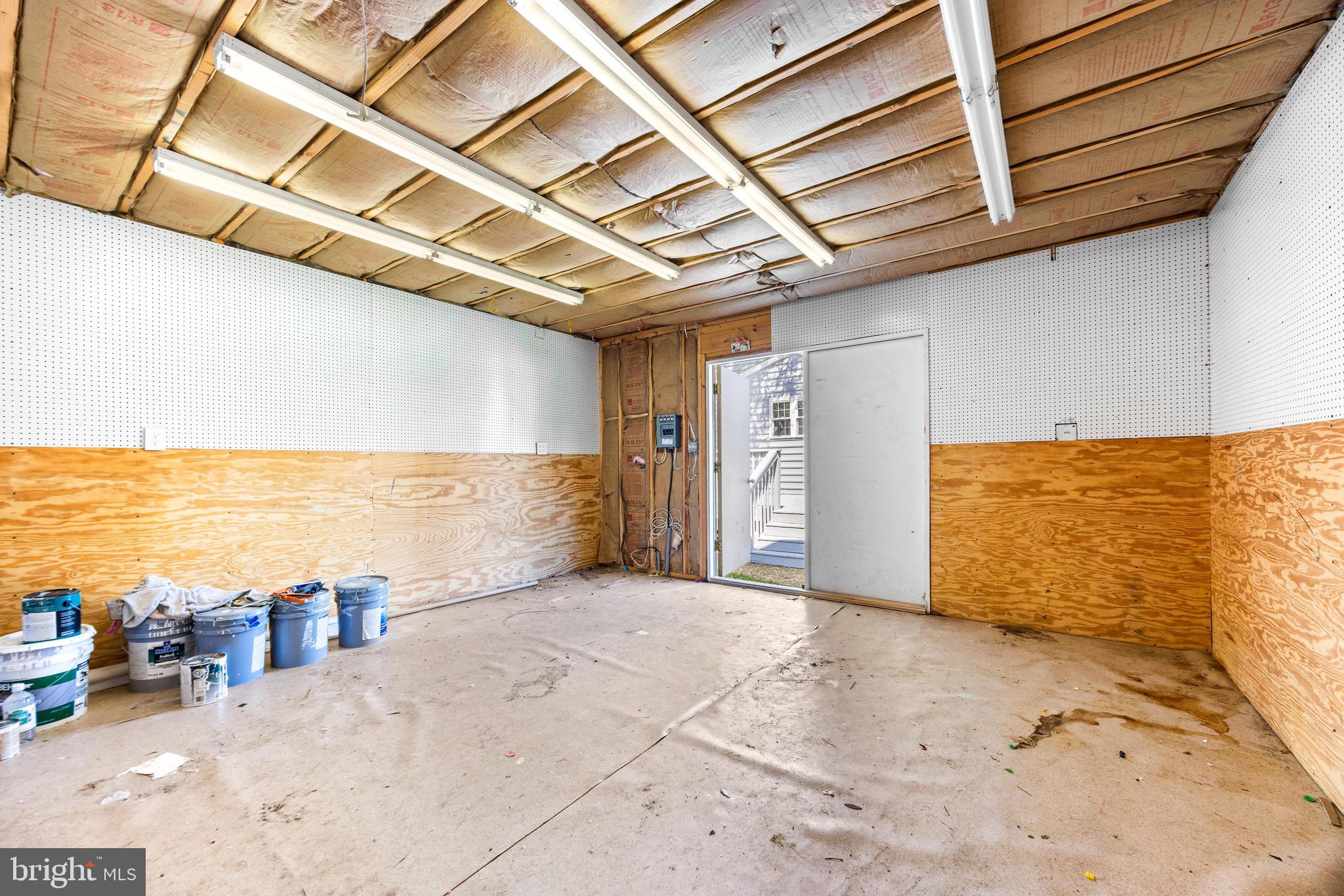 4 Clipper Road Baltimore, MD 21221 - Photo 34 of 39