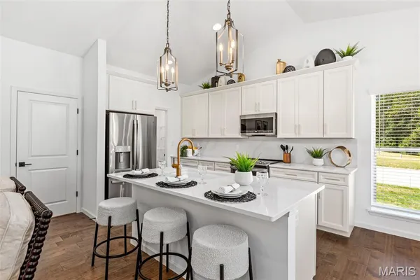 $307,900 | 2 Aspen Ii At The Timbers, Imperial, MO 63052