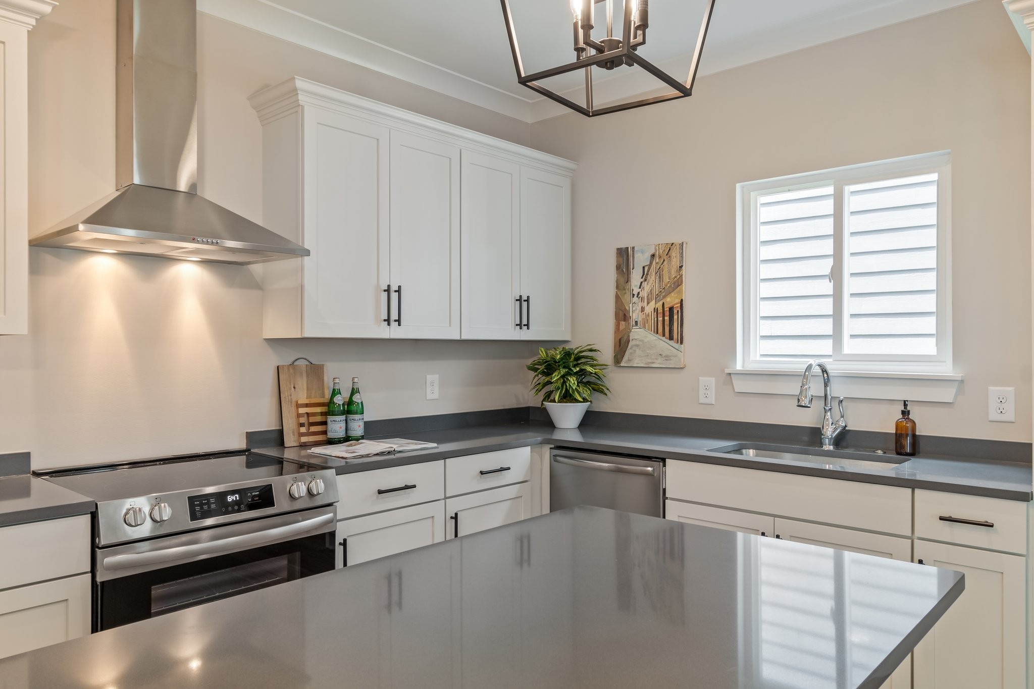 317 Delta Way La Vergne, TN 37086 - Photo 15 of 40 a kitchen with stainless steel appliances a sink a stove and cabinets