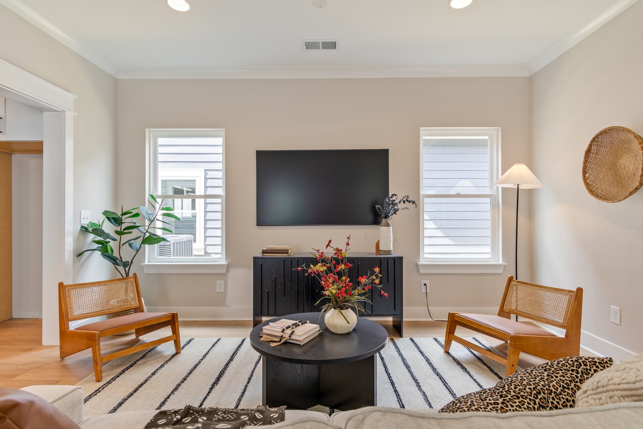 317 Delta Way La Vergne, TN 37086 - Photo 2 of 40 a living room with furniture and a flat screen tv