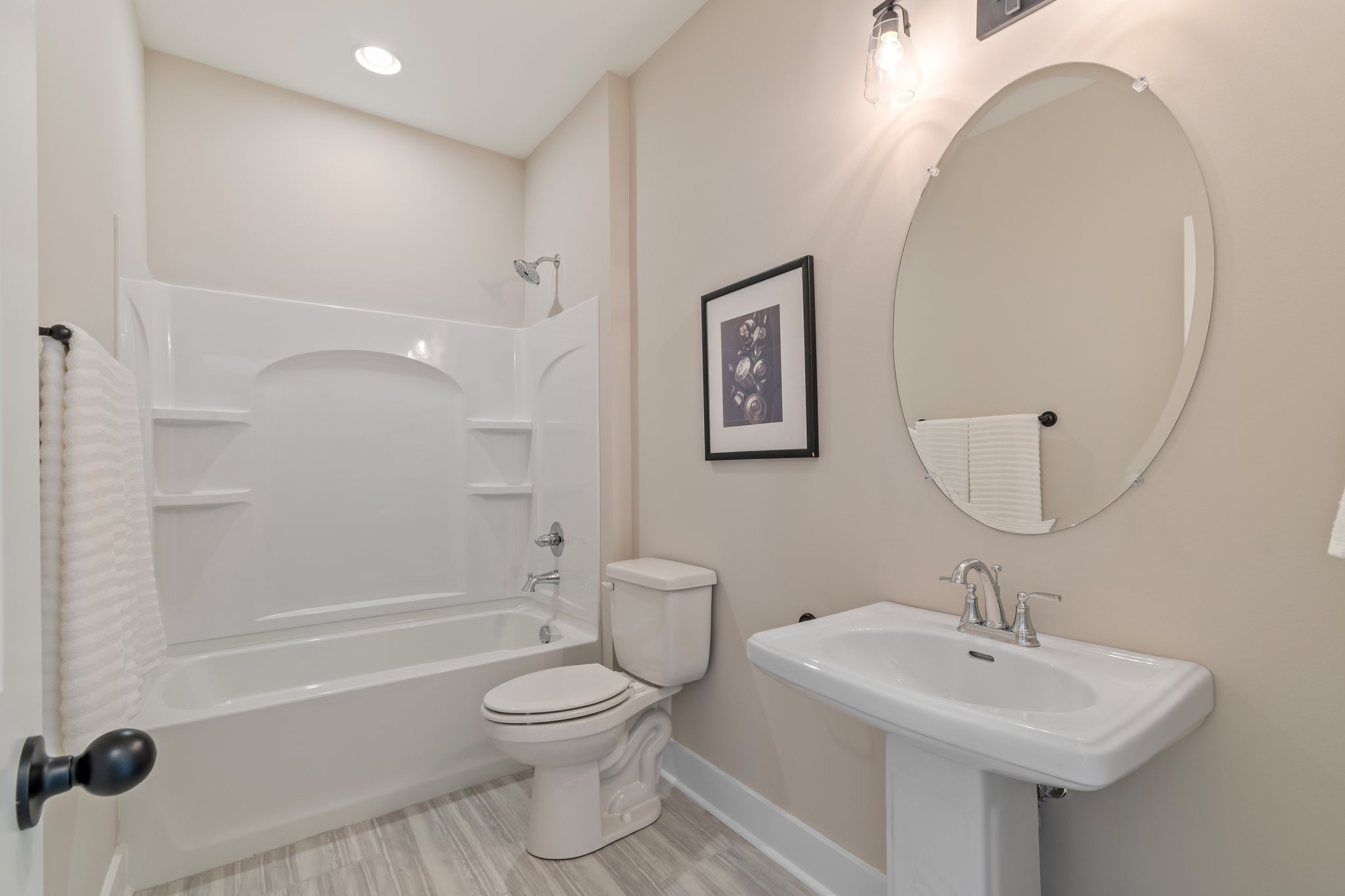 317 Delta Way La Vergne, TN 37086 - Photo 22 of 40 a bathroom with a toilet sink and shower