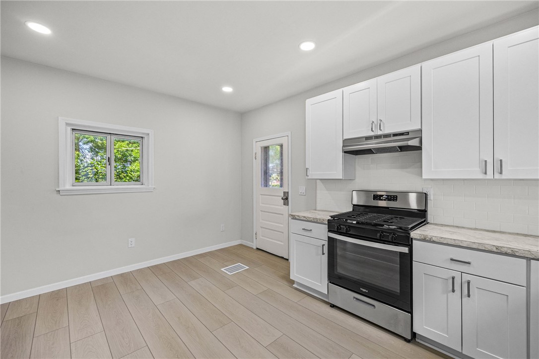 714 Otis Street Rochester, NY 14606 - Photo 15 of 38