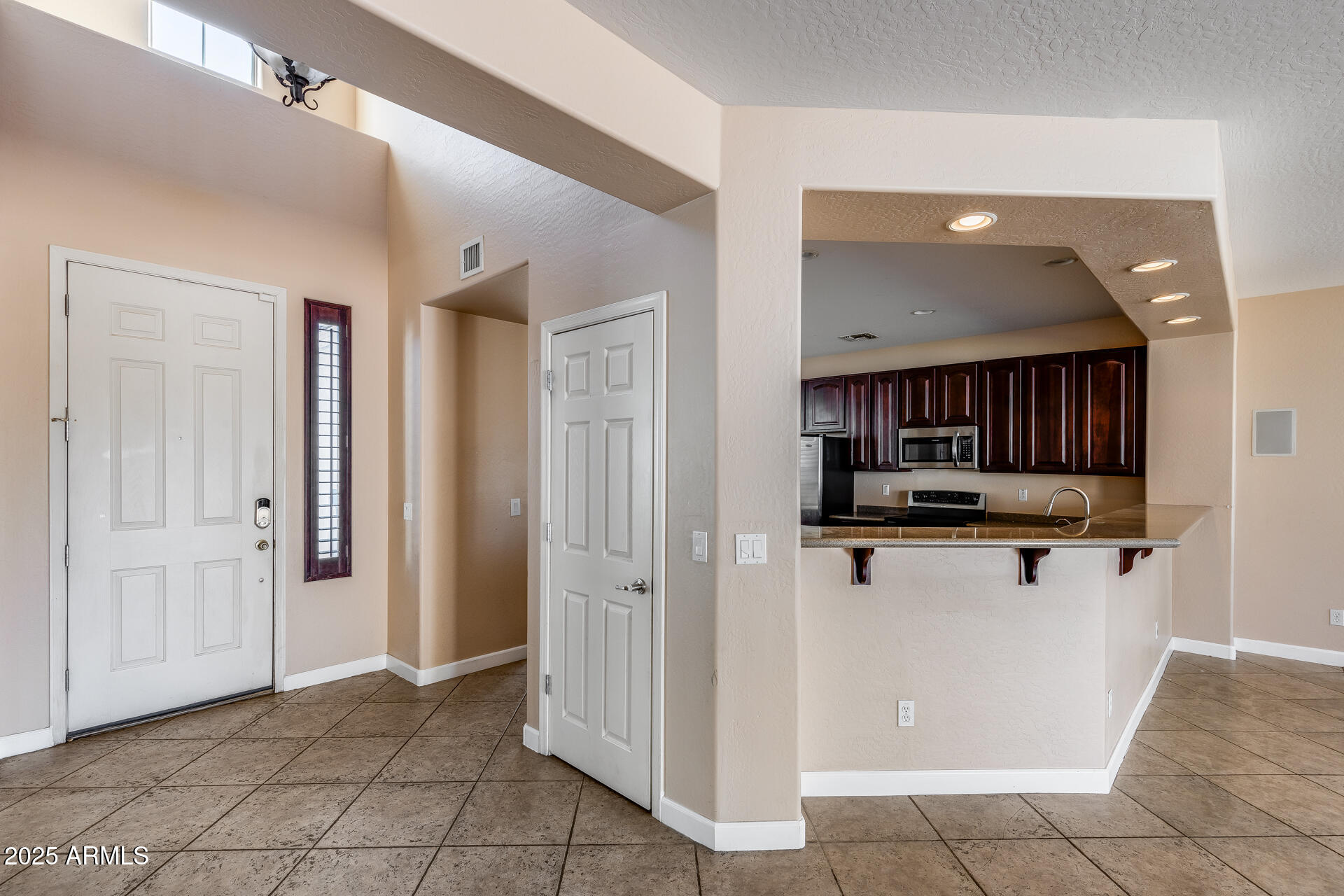 7720 South 22nd Lane Phoenix, AZ 85041 - Photo 20 of 82