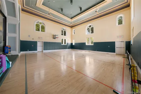 a view of an entryway