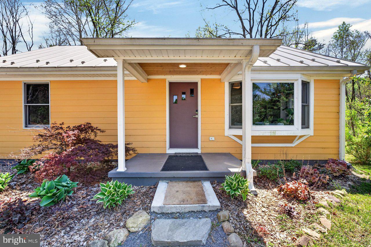 202 Lake Arrowhead Road Luray, VA 22835 - Photo 1 of 47 a front view of a house