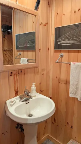 $1,500,000 | 8442 Highway 24, Cook, MN 55723