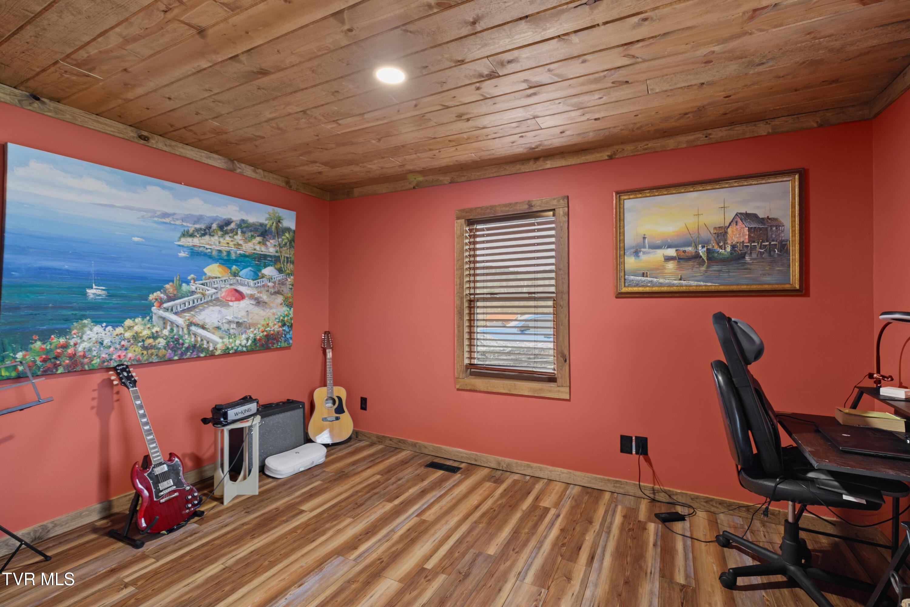 1690 Goodman Loop Bulls Gap, TN 37711 - Photo 14 of 46 014-1690GoodmanLoop-BullsGap-TN-37711-SM