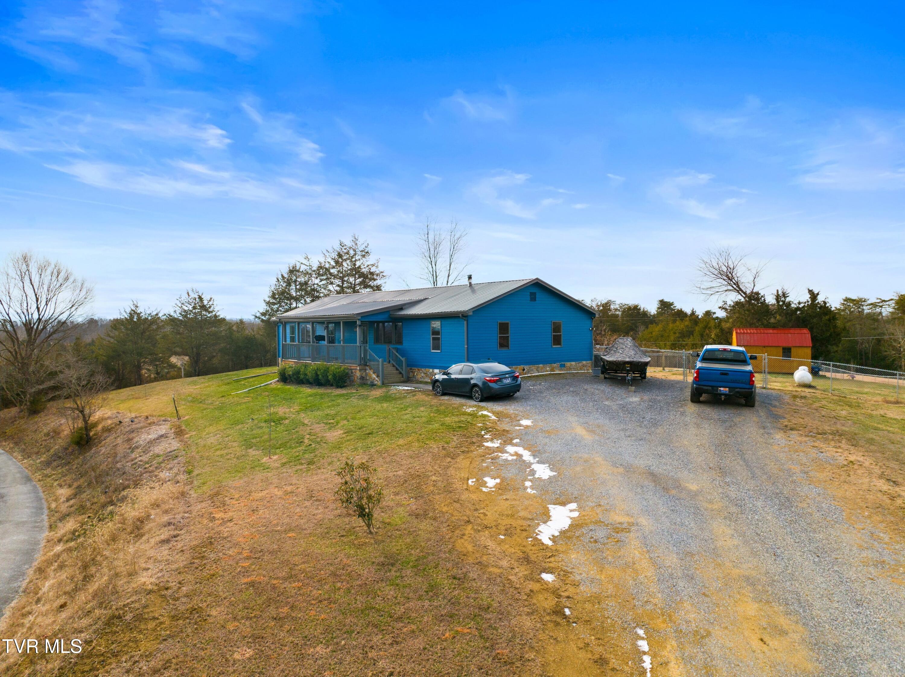 1690 Goodman Loop Bulls Gap, TN 37711 - Photo 35 of 46 037-1690GoodmanLoop-BullsGap-TN-37711-SM