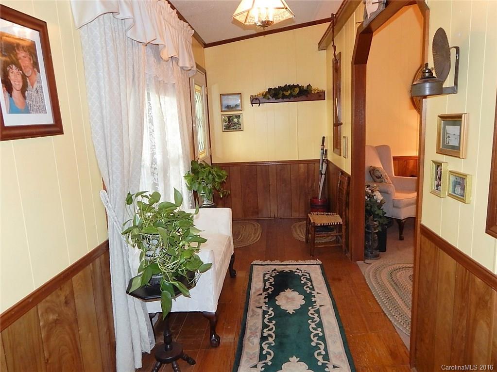 310 Johnson Road Brevard, NC 28712 - Photo 5 of 24 Gallery Image 5