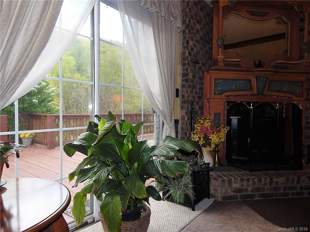 310 Johnson Road Brevard, NC 28712 - Photo 7 of 24 Gallery Image 7