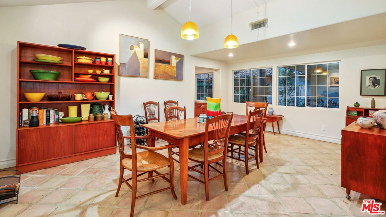 3548 Rosa Way Fallbrook, CA 92028 - Photo 21 of 49 a dining room filled with furniture and chandelier