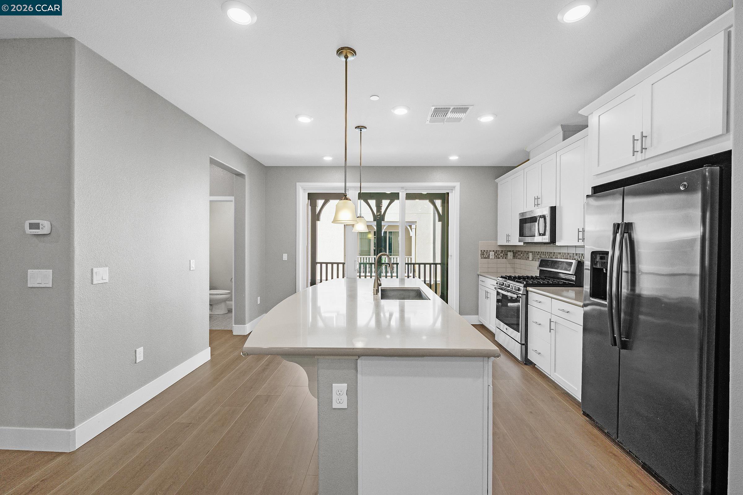 3126 Aran Way Dublin, CA 94568 - Photo 11 of 47