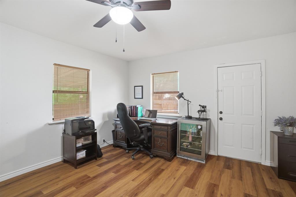 9380 North County Road Frisco, TX 75033 - Photo 23 of 40 flex space that can be office or a 4th bedroom. Has an exterior back door in room