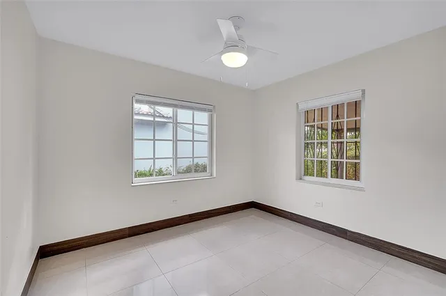 $4,100 | 330 Southwest 48th Avenue, Miami, FL 33134