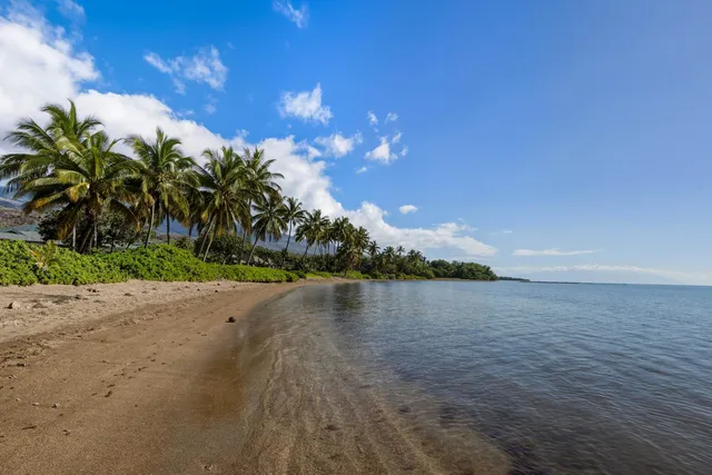 $1,469,500 | 2380 Kamehameha V Highway, Kaunakakai, HI 96748