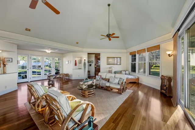 $1,469,500 | 2380 Kamehameha V Highway, Kaunakakai, HI 96748