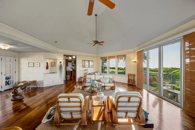 $1,469,500 | 2380 Kamehameha V Highway, Kaunakakai, HI 96748