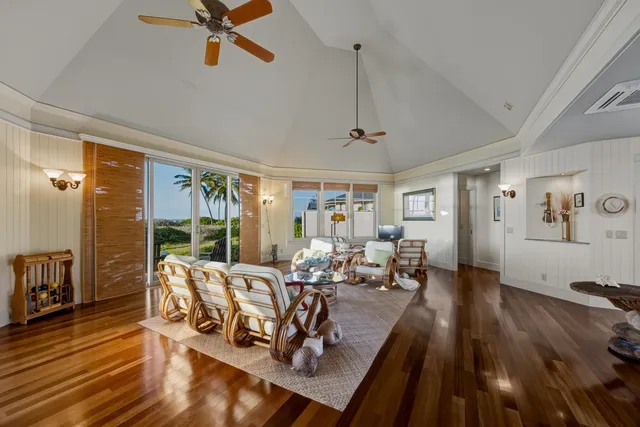 $1,469,500 | 2380 Kamehameha V Highway, Kaunakakai, HI 96748