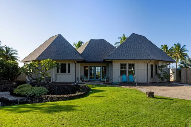 $1,469,500 | 2380 Kamehameha V Highway, Kaunakakai, HI 96748