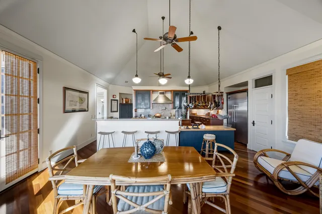 $1,469,500 | 2380 Kamehameha V Highway, Kaunakakai, HI 96748