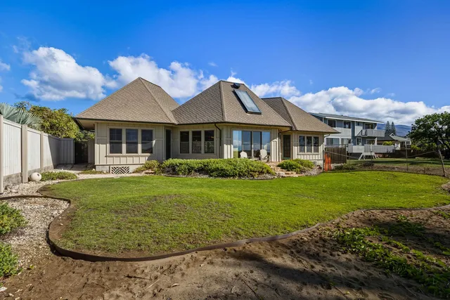 $1,469,500 | 2380 Kamehameha V Highway, Kaunakakai, HI 96748
