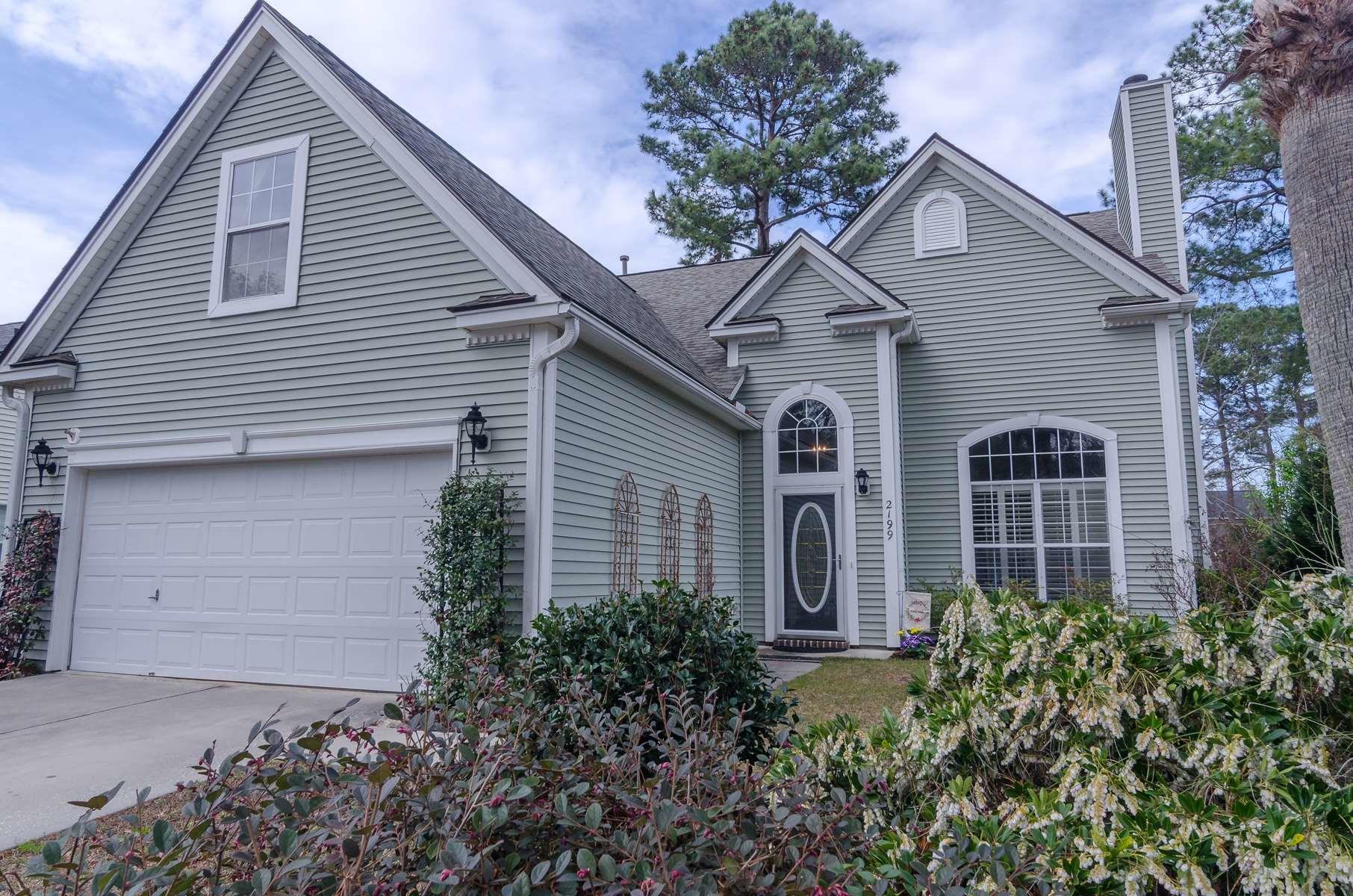 2199 Andover Way Mount Pleasant, SC 29466 - Photo 2 of 28 20200304-WFD_2225
