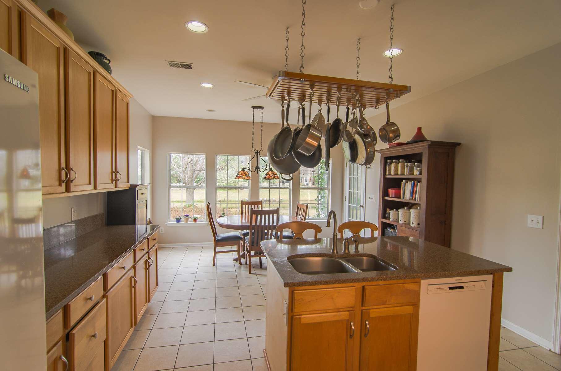 2199 Andover Way Mount Pleasant, SC 29466 - Photo 6 of 28 20200304-WFD_2324-Edit