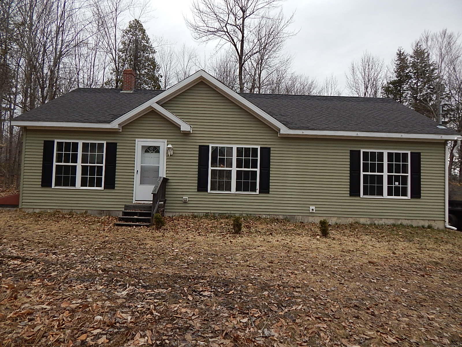 135 Goodhue Road Sidney, ME 04330 - Photo 3 of 18 DSCN8967