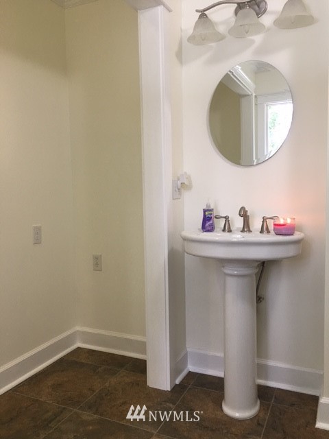 5422 Lake Valley Road Southeast Port Orchard, WA 98367 - Photo 13 of 25 Gallery Image 13