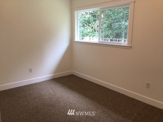 5422 Lake Valley Road Southeast Port Orchard, WA 98367 - Photo 16 of 25 Gallery Image 16