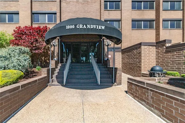 $899,900 | 1000 Grandview Avenue, Unit 1207, Pittsburgh, PA 15211