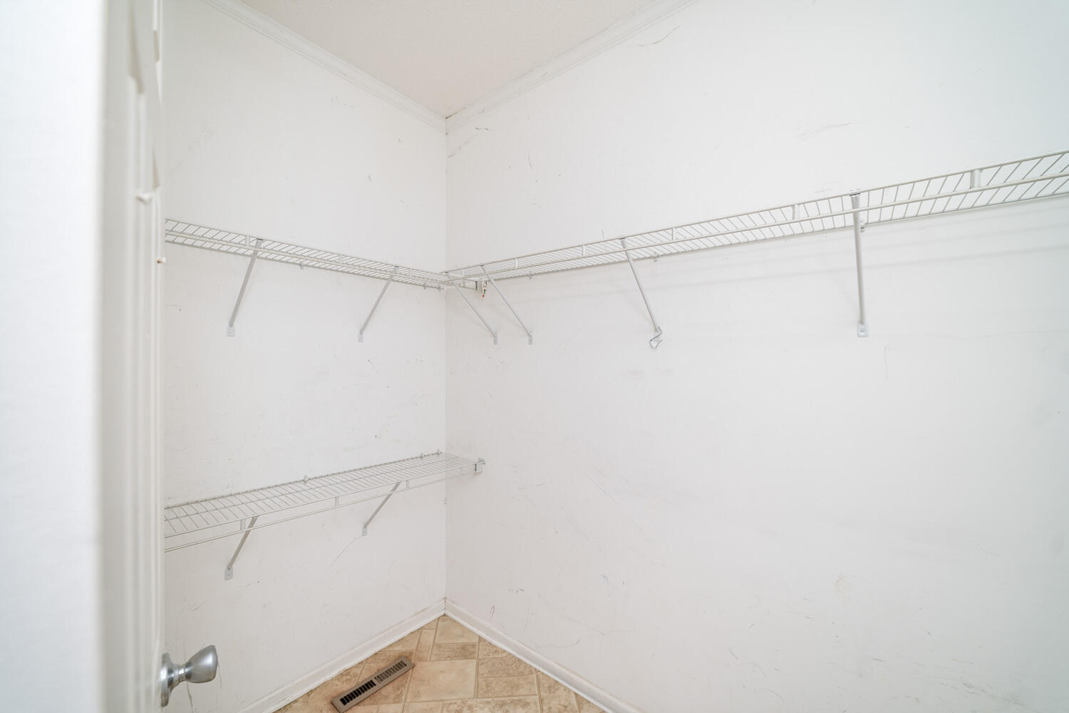 2690 Lipscomb Road Moneta, VA 24121 - Photo 14 of 23 Lipscomb-MBRWALKIN
